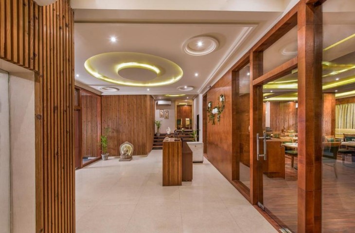 Hotel Manisha International
